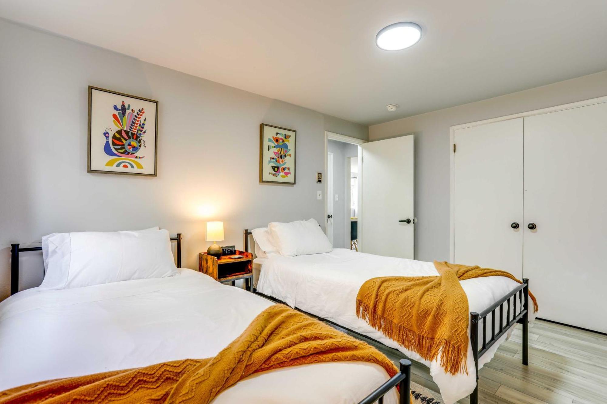 Seattle Garden Apt Walk To Water And Amenities! Exterior photo