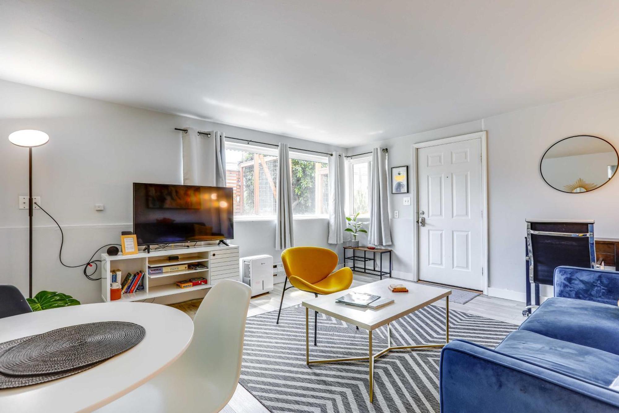 Seattle Garden Apt Walk To Water And Amenities! Exterior photo