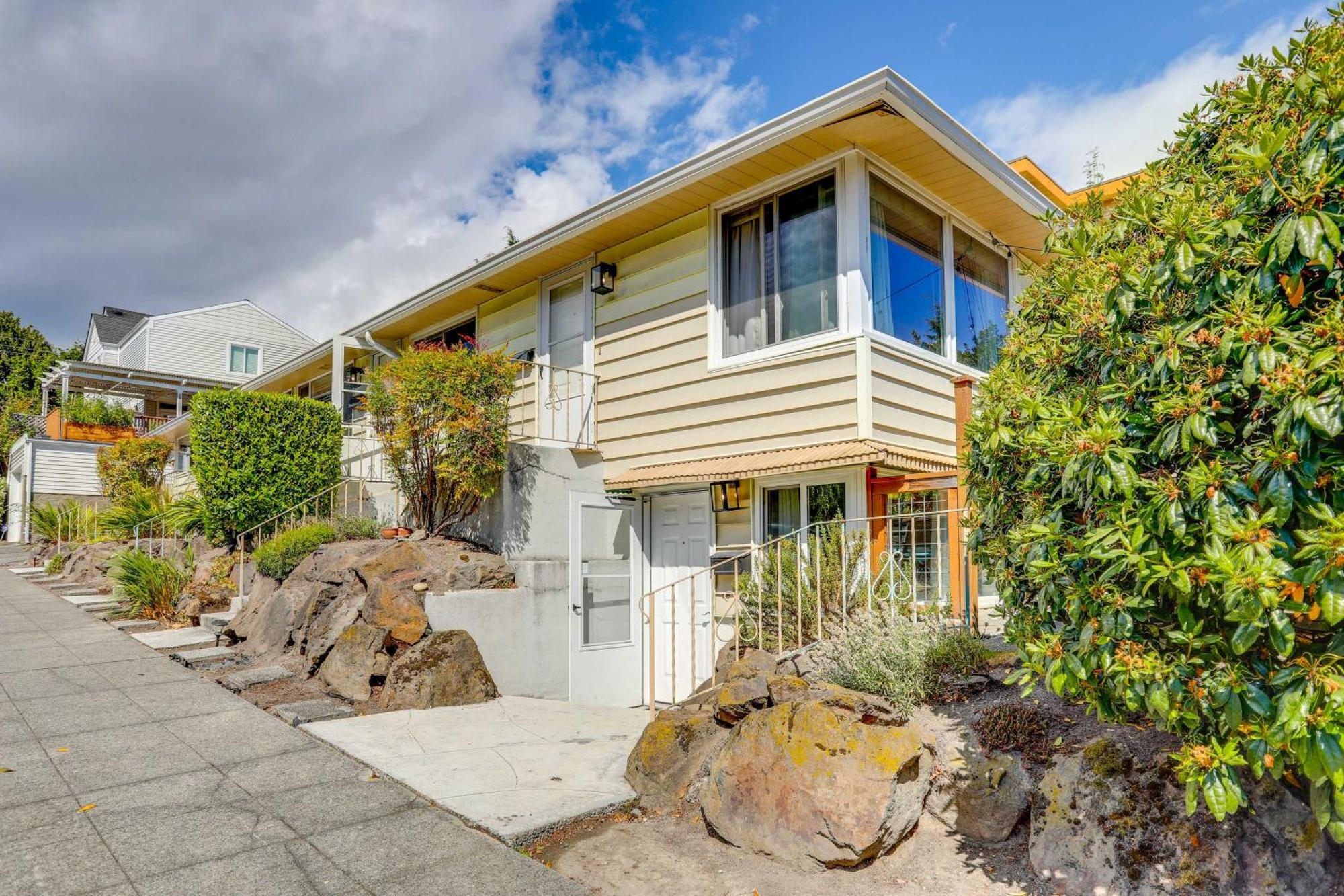 Seattle Garden Apt Walk To Water And Amenities! Exterior photo