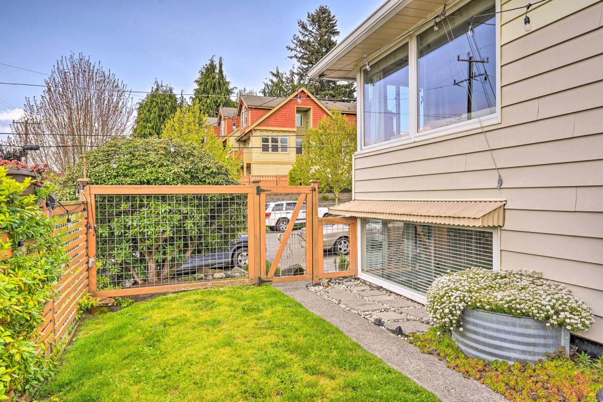 Seattle Garden Apt Walk To Water And Amenities! Exterior photo